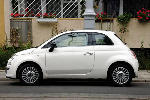 fiat 500 weißer Fiat 500 – Beispiel für Gebrauchtwagenankauf Pfungstadt